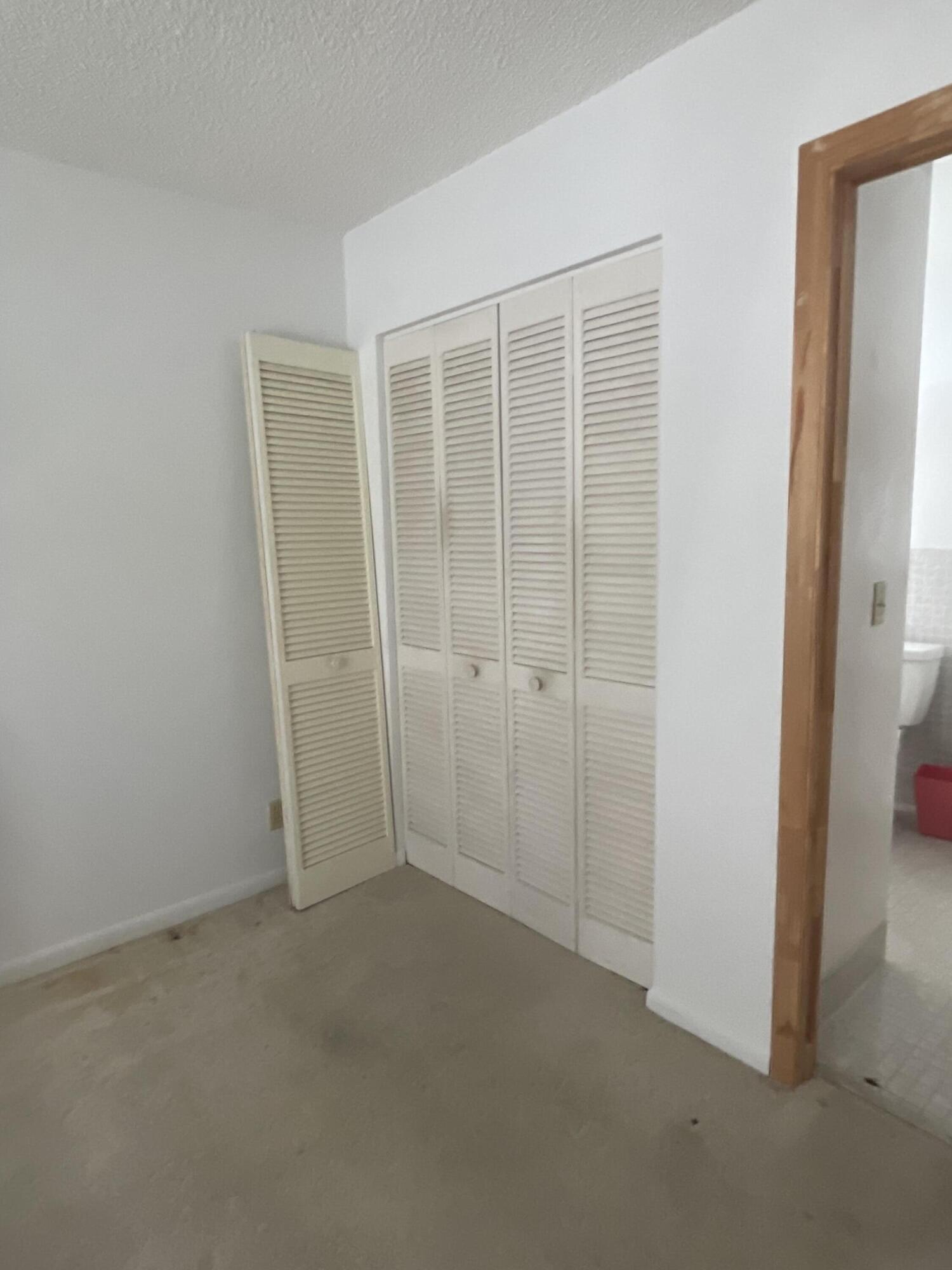 PARKWAY VILLAGE - Residential