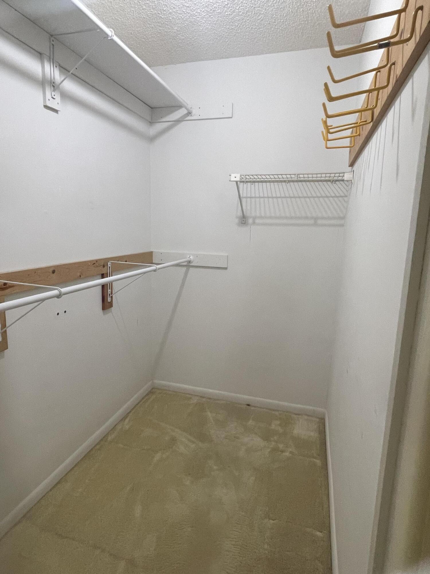 PARKWAY VILLAGE - Residential