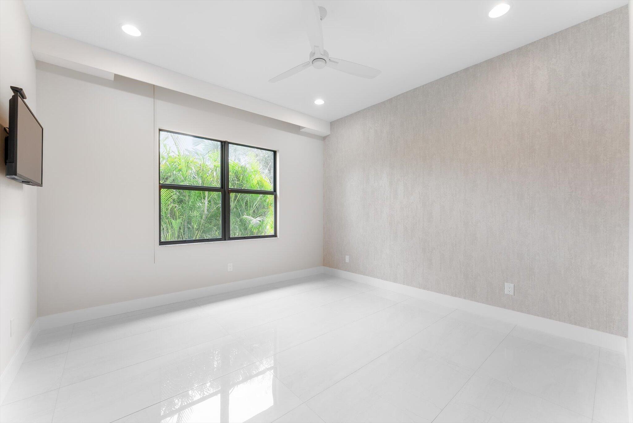 BOCA BRIDGES - Residential