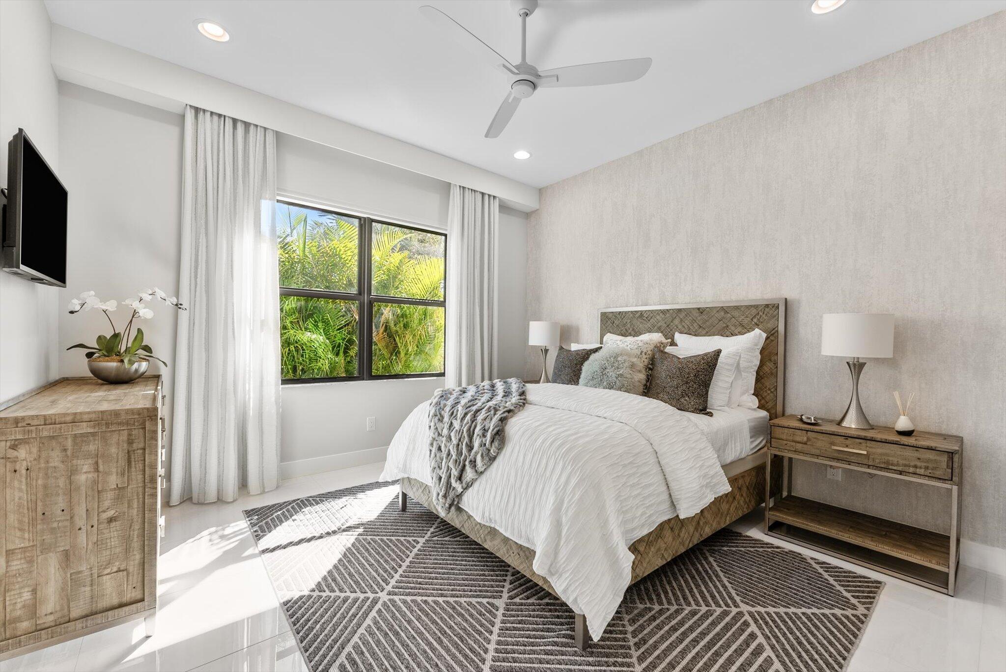 BOCA BRIDGES - Residential