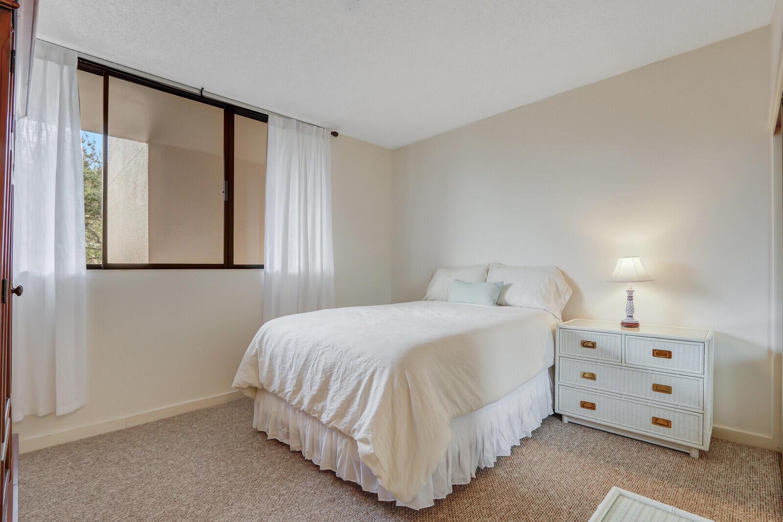 MARINA AT TWELVE OAKS CON - Residential Lease