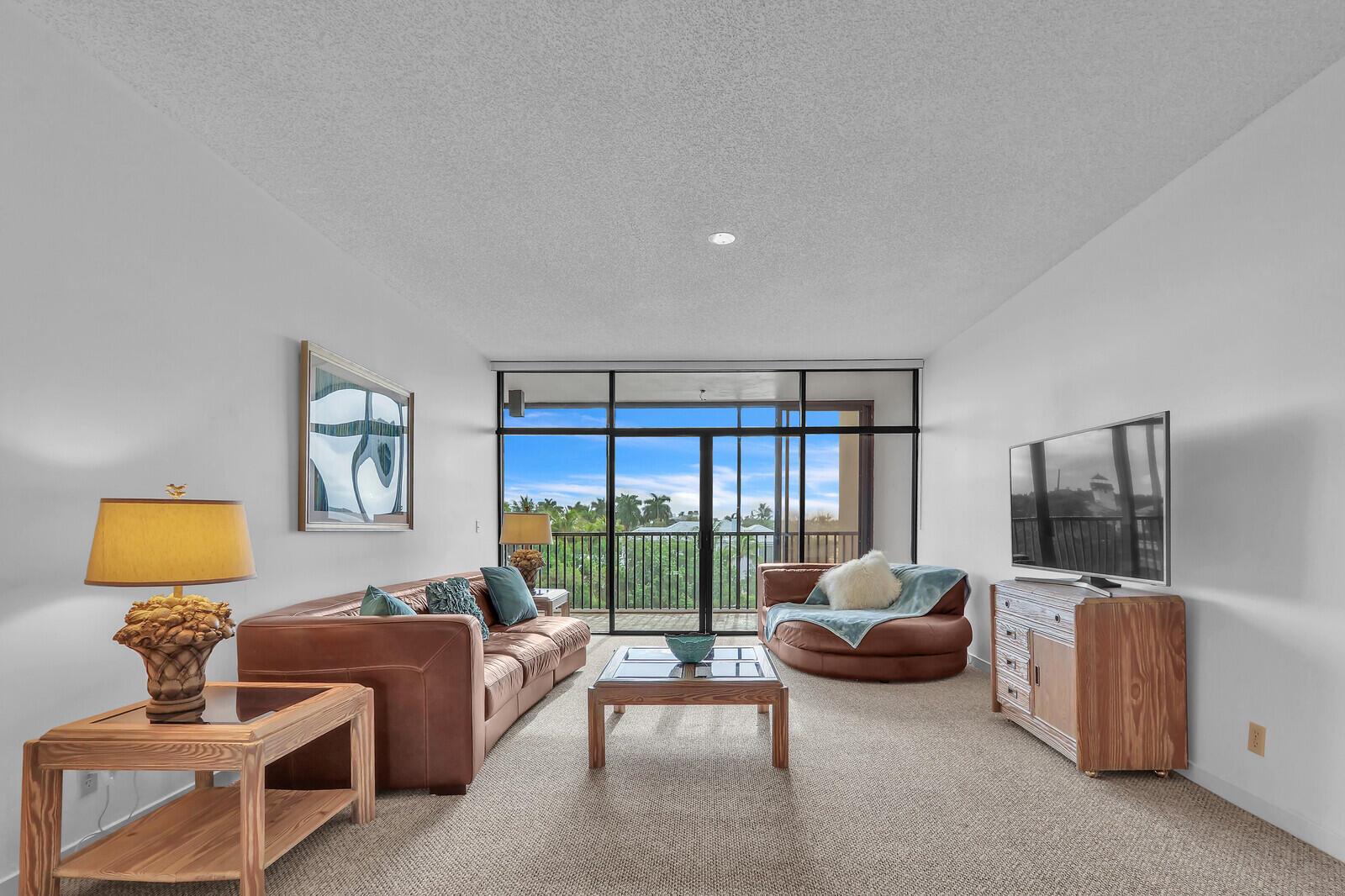 MARINA AT TWELVE OAKS CON - Residential Lease