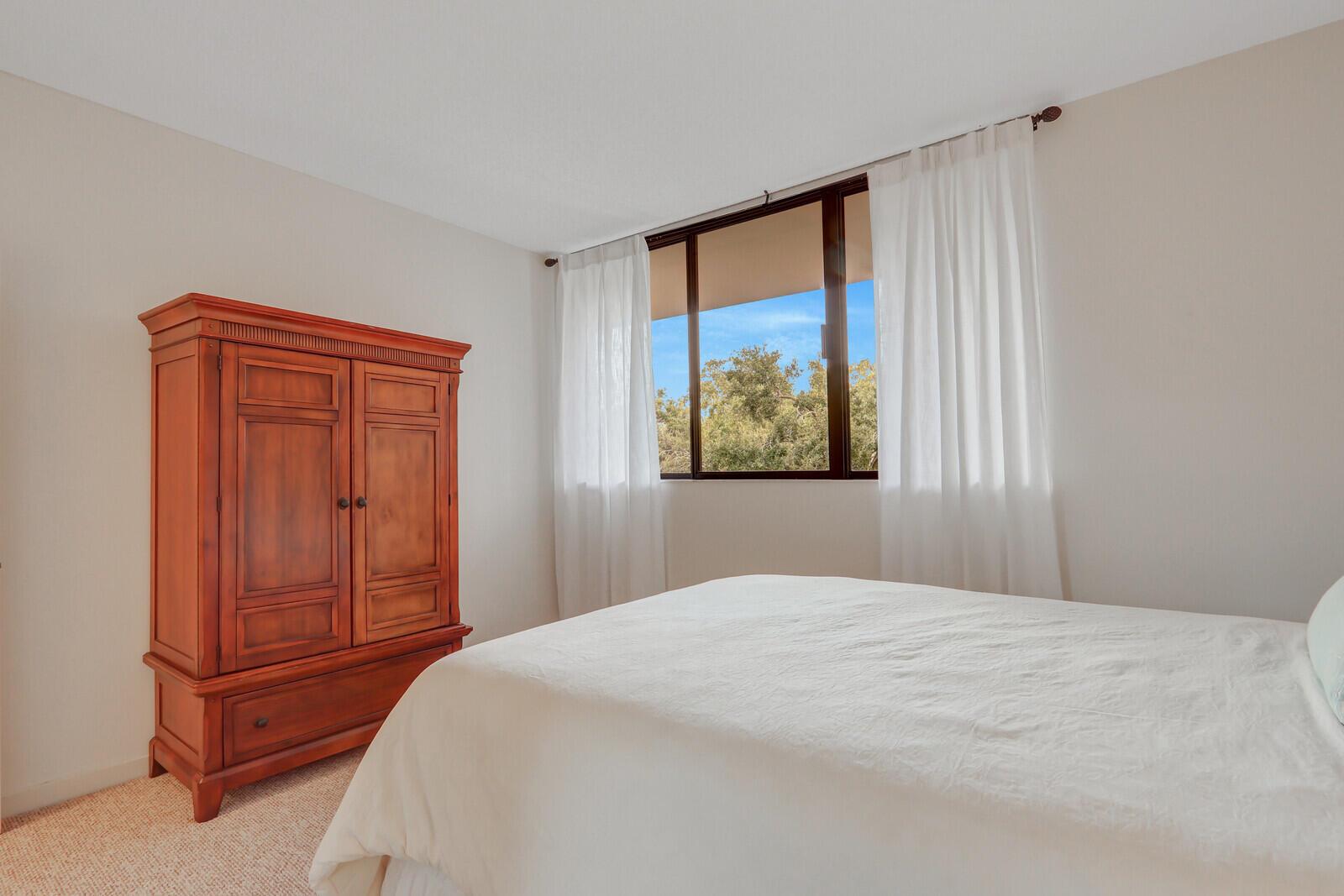 MARINA AT TWELVE OAKS CON - Residential Lease