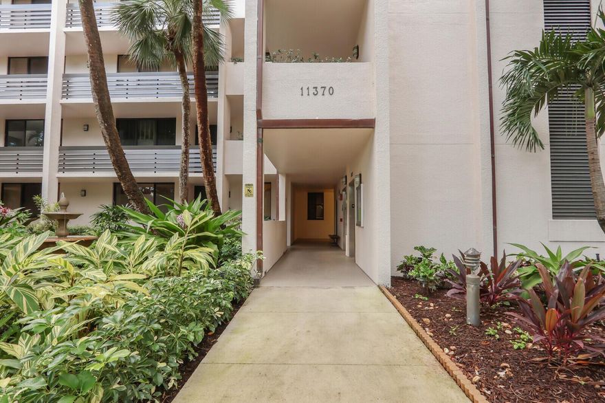 Looking for a place to escape the winter -- or a beautiful place to call home year-round? This 2-bedroom, 2-bath waterfront condo in an exclusive gated community might be just what you've been searching for! Enjoy easy living with tranquil views of the marina -- spend your days watching the boats glide by and evenings soaking in the coastal breeze. Available for annual or seasonal rent.