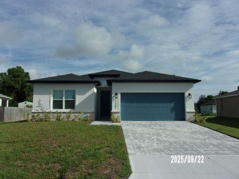 1281 SE Sandusky Palm Bay FL 32909