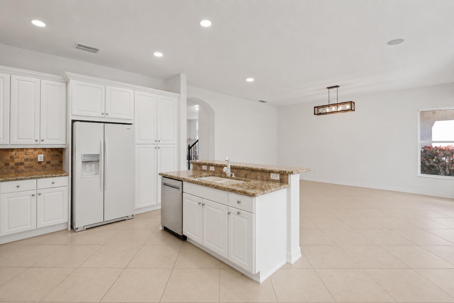11394 MILLPOND GREENS Drive