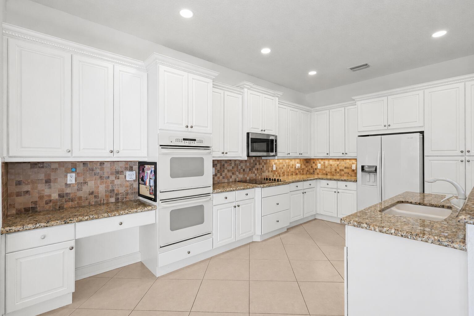 11394 MILLPOND GREENS Drive