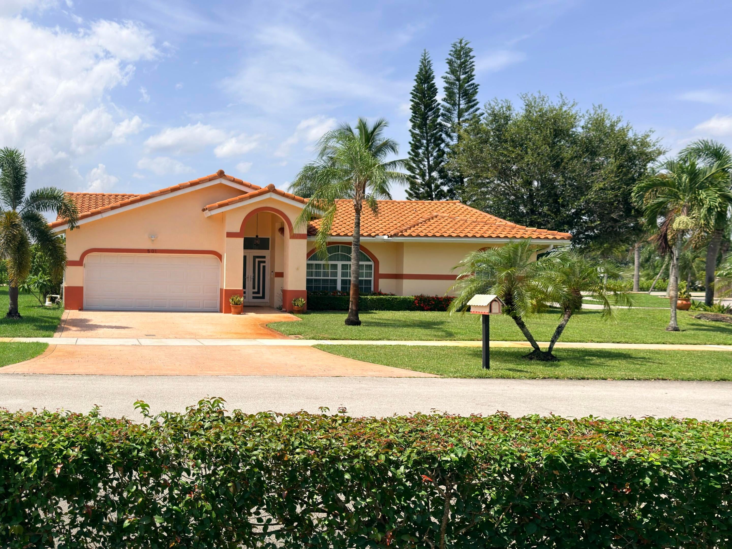 501 SW 168th Way