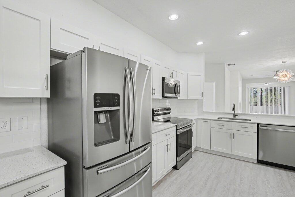 1331 SW Greens Pointe Way