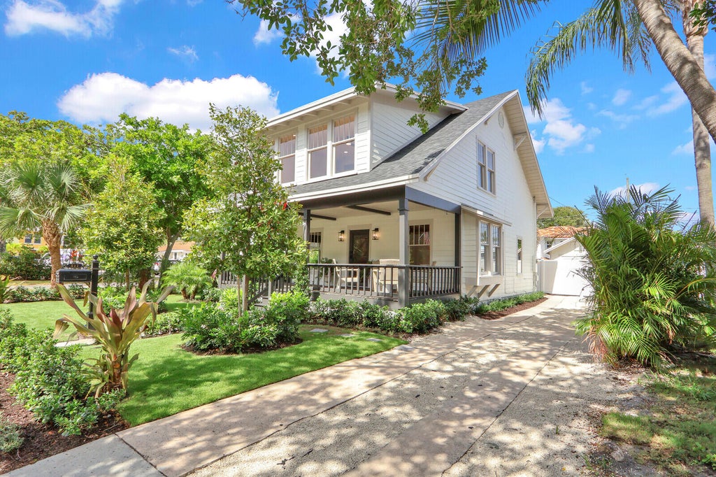 Photo of 217 S FEDERAL Highway, Lake Worth Beach, FL 33460 (MLS # B26081530)