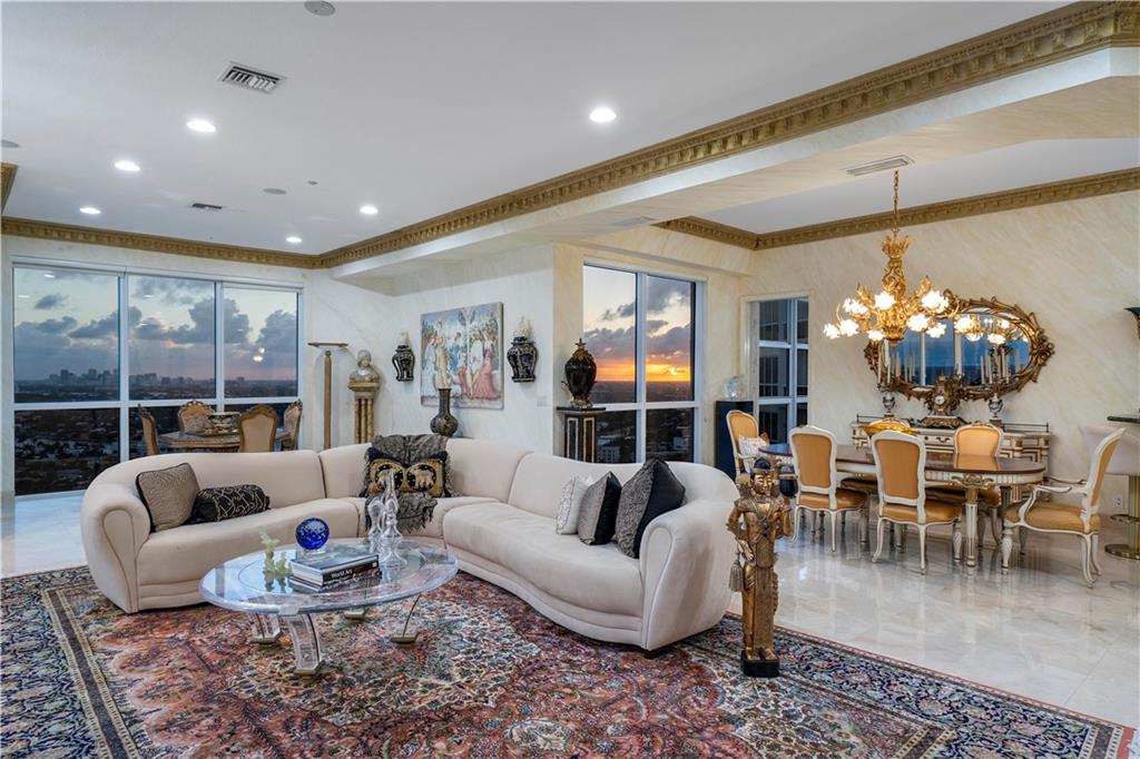 L'Hermitage - Residential