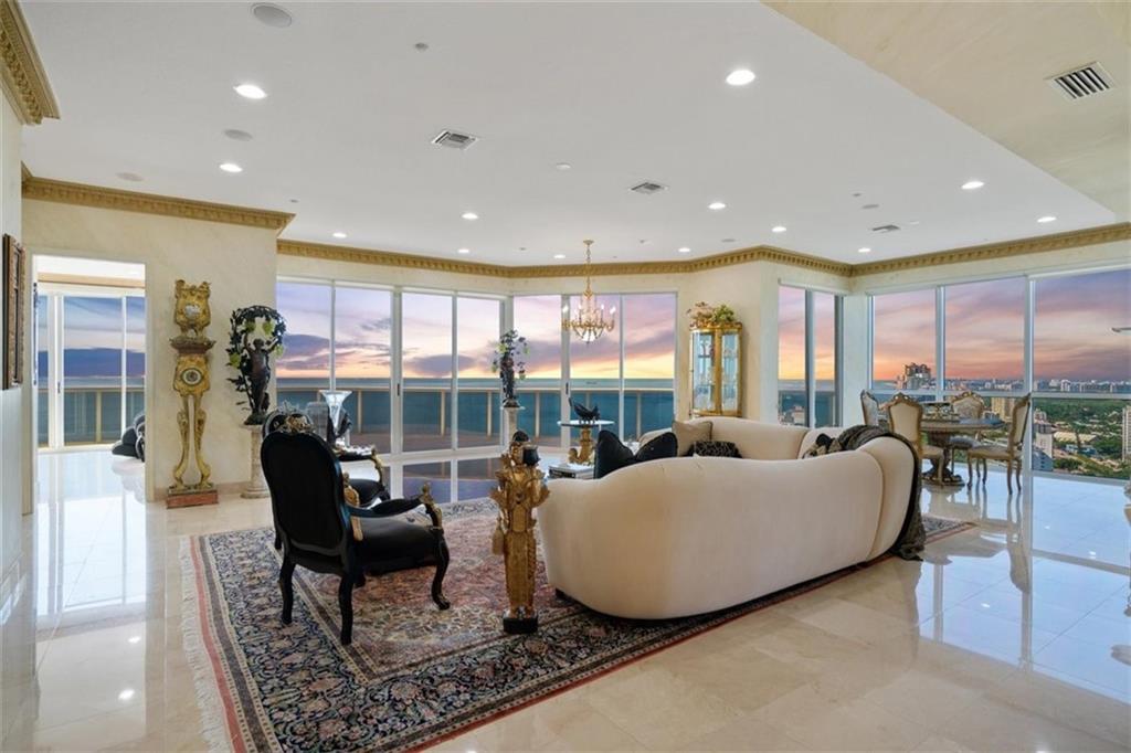 L'Hermitage - Residential