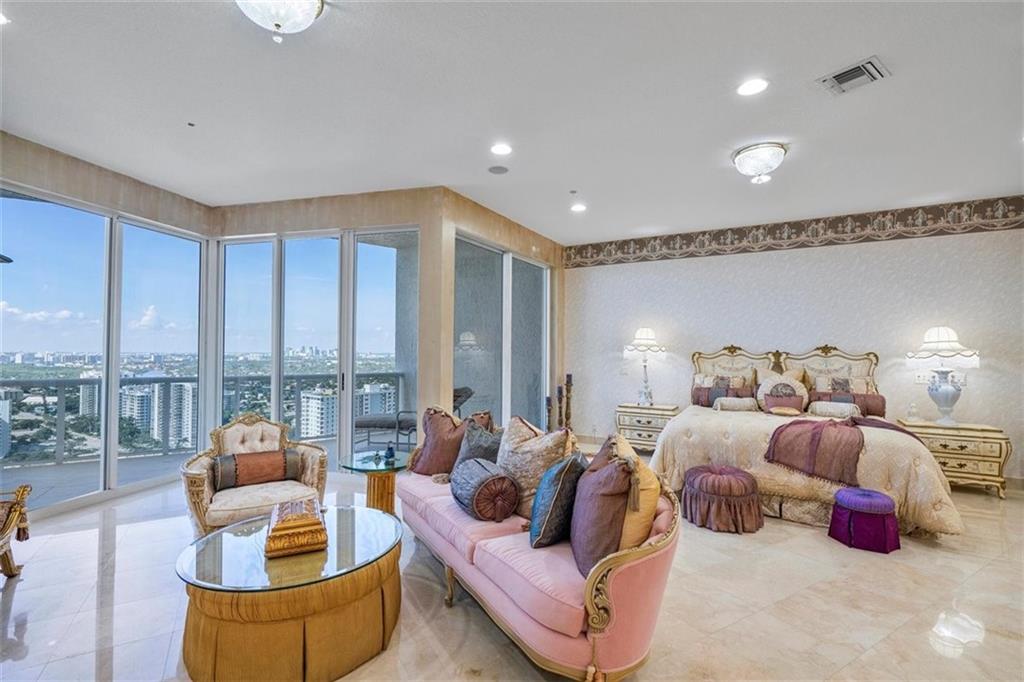 L'Hermitage - Residential