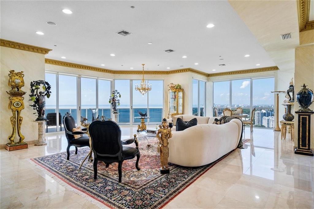 L'Hermitage - Residential