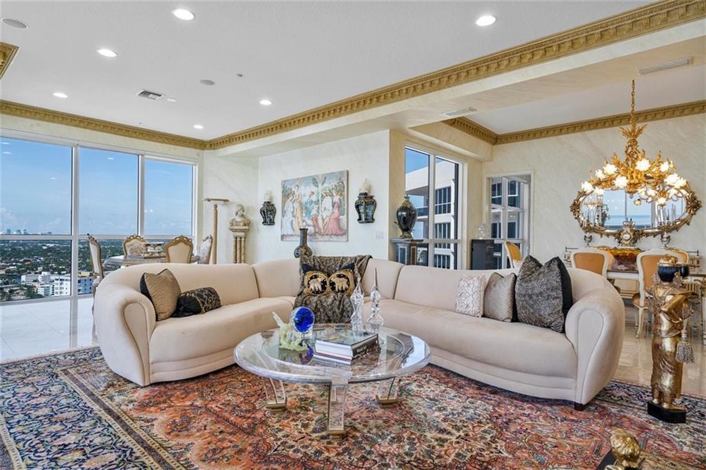 L'Hermitage - Residential