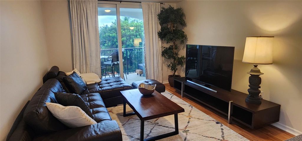 Photo of 1023 Villa Lane, Boynton Beach, FL 33435 (MLS # F10525466)