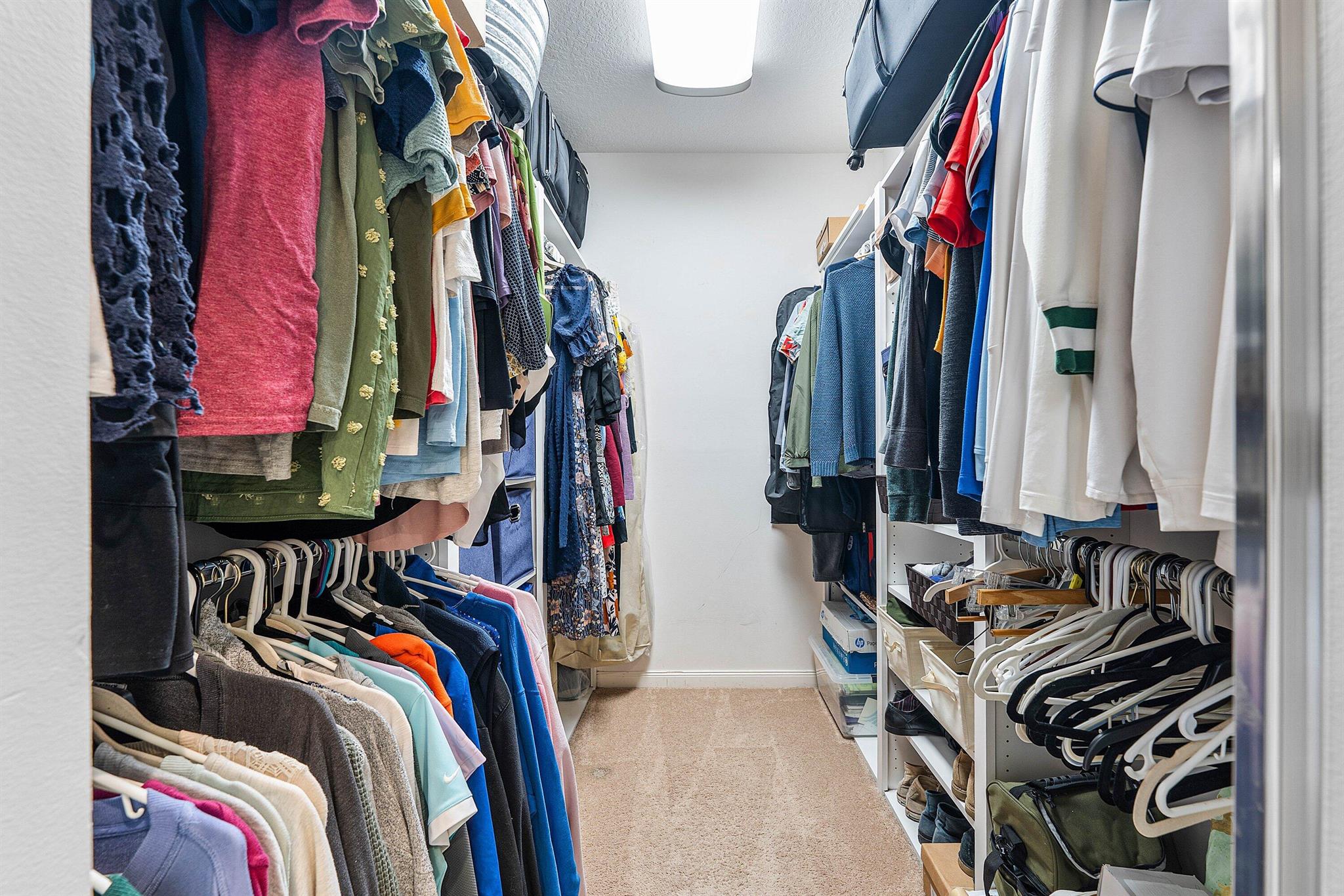 RIVERWALK 6 - Residential Lease