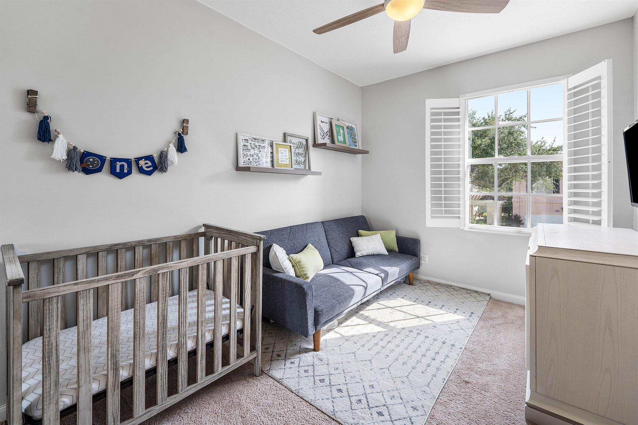 RIVERWALK 6 - Residential Lease