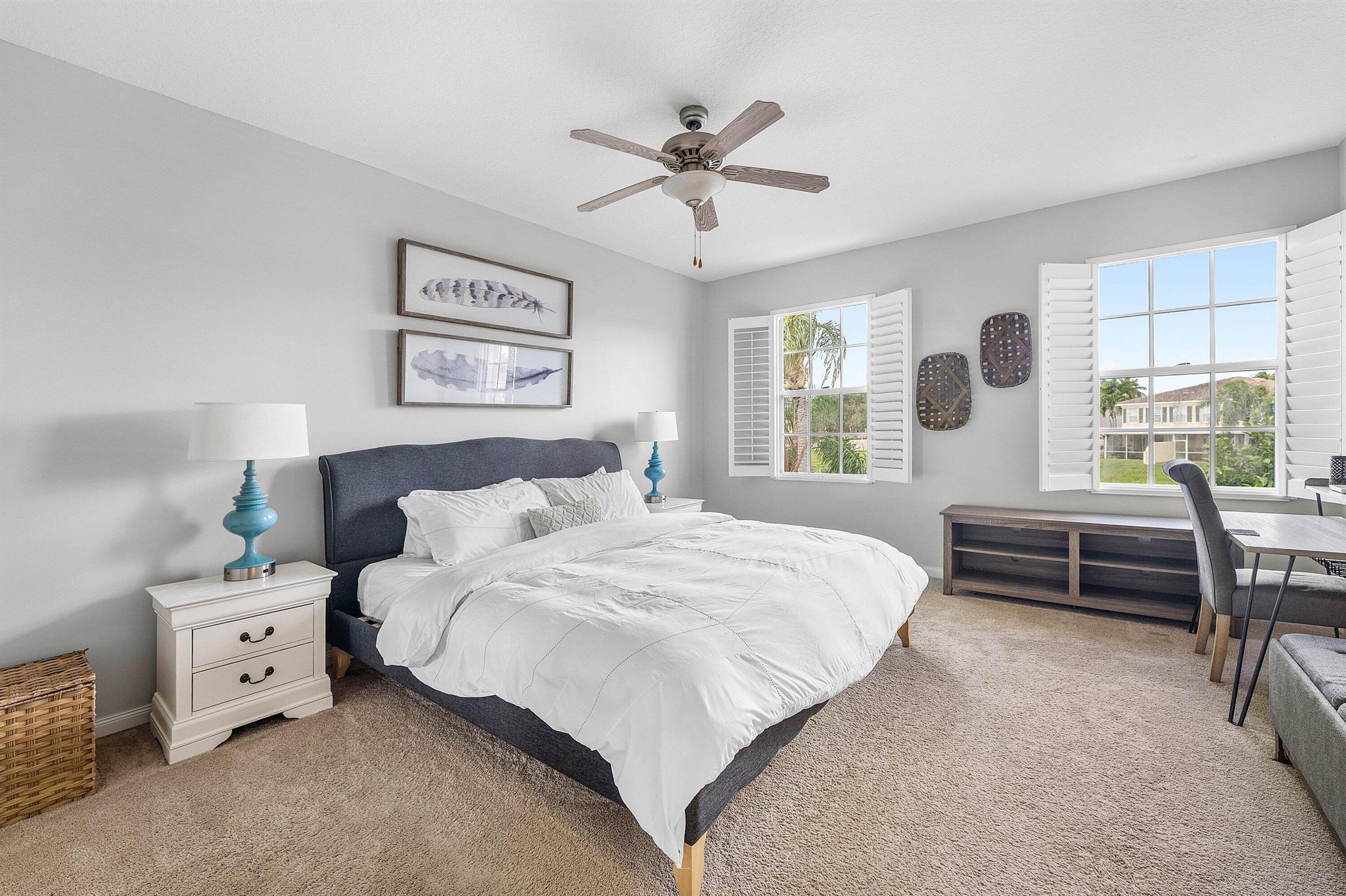 RIVERWALK 6 - Residential Lease