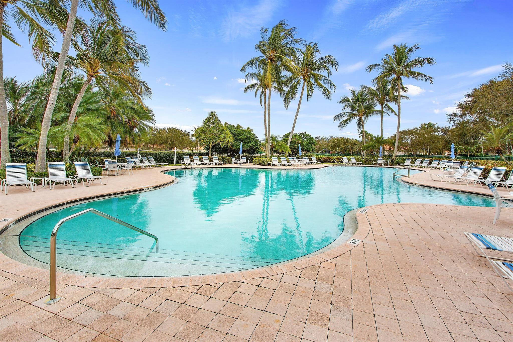 RIVERWALK 6 - Residential Lease