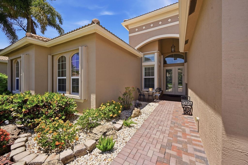 Photo of 10469 Whitewind Circle, Boynton Beach, FL 33473 (MLS # B26024173)