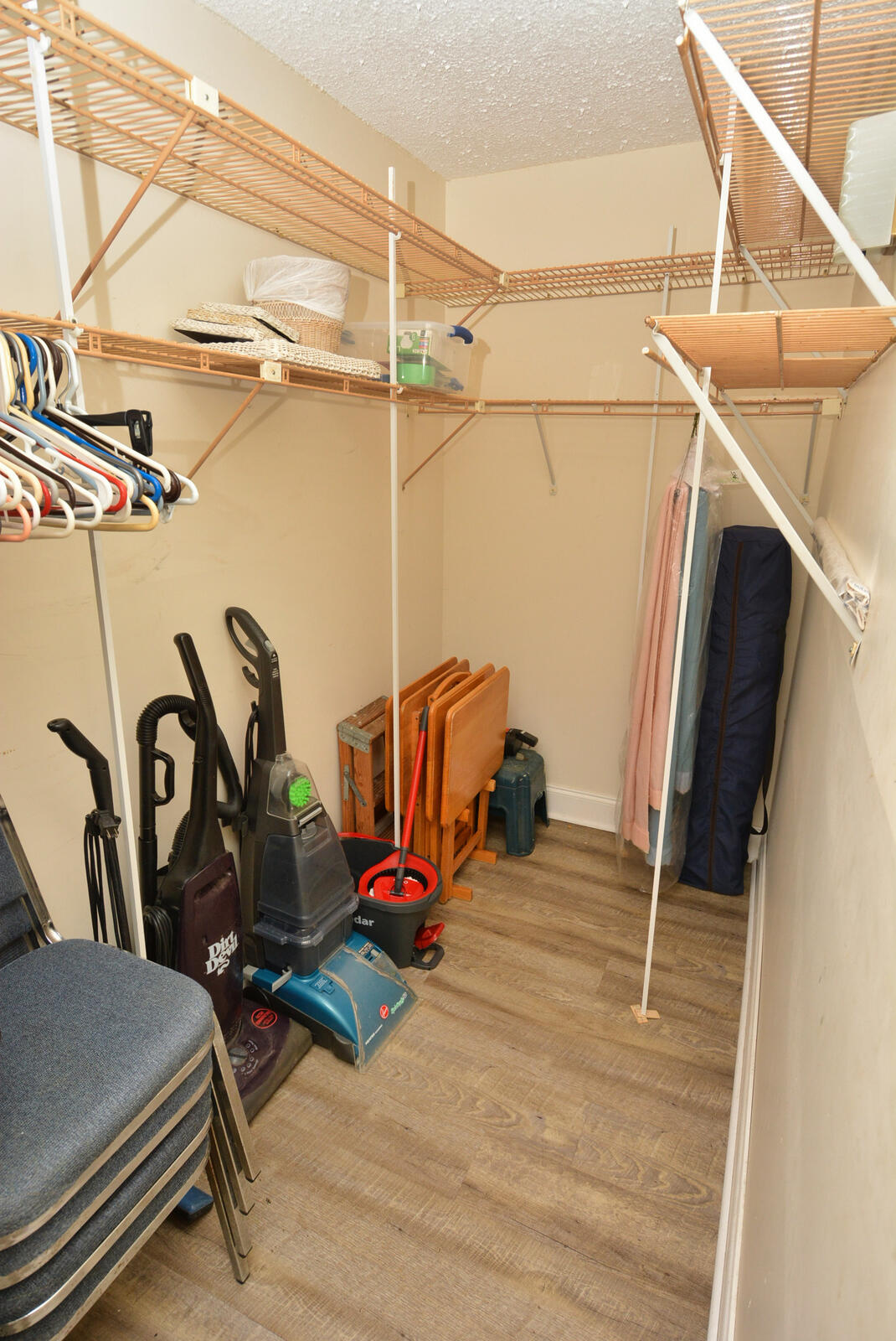 BEACON 21 CONDO - Residential