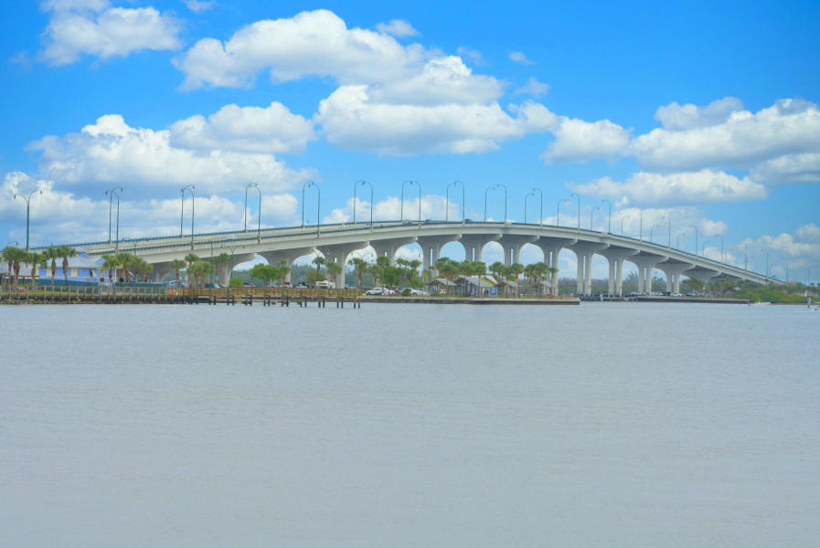 BEACON 21 CONDO - Residential