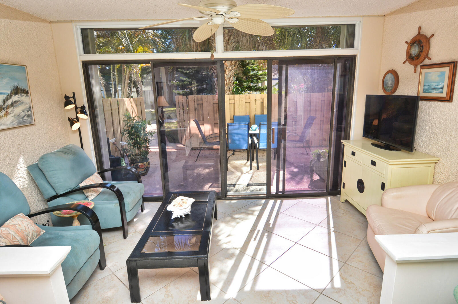 BEACON 21 CONDO - Residential