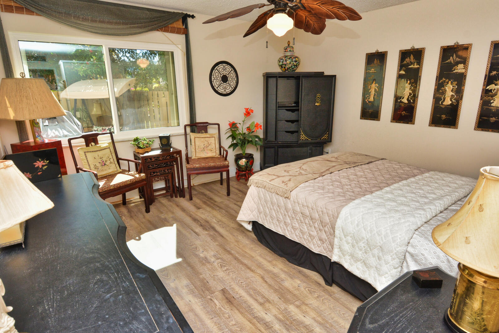 BEACON 21 CONDO - Residential