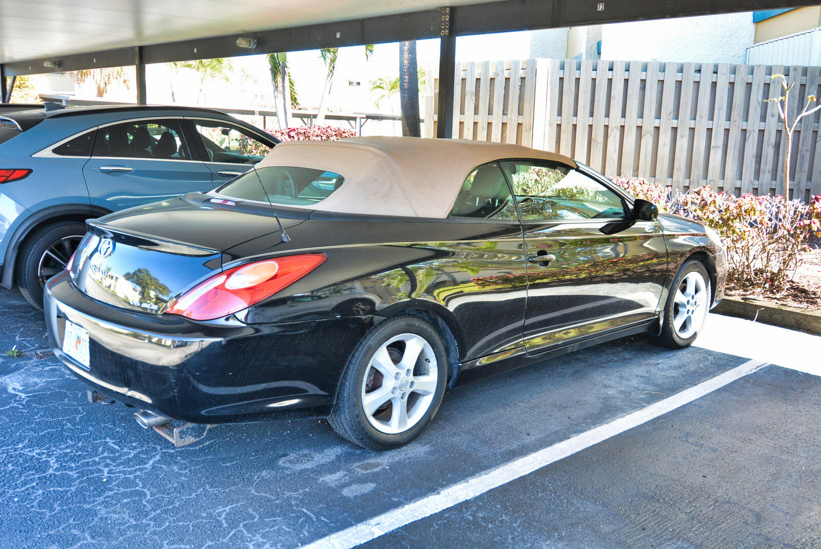 BEACON 21 CONDO - Residential