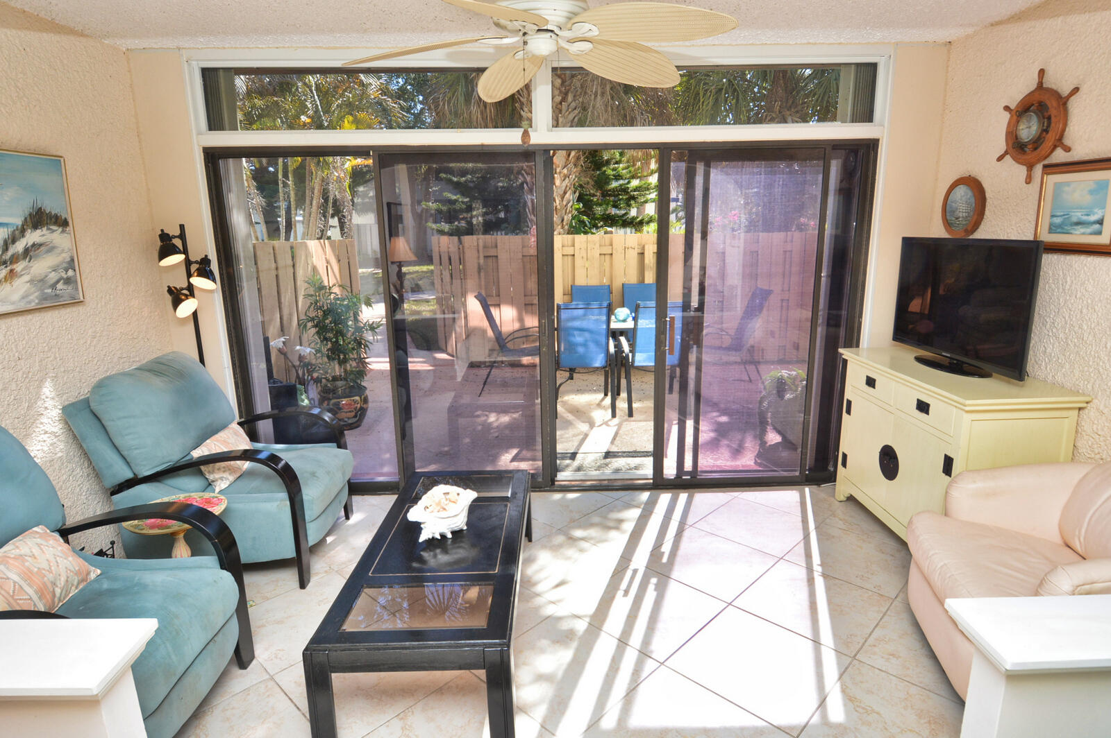 BEACON 21 CONDO - Residential