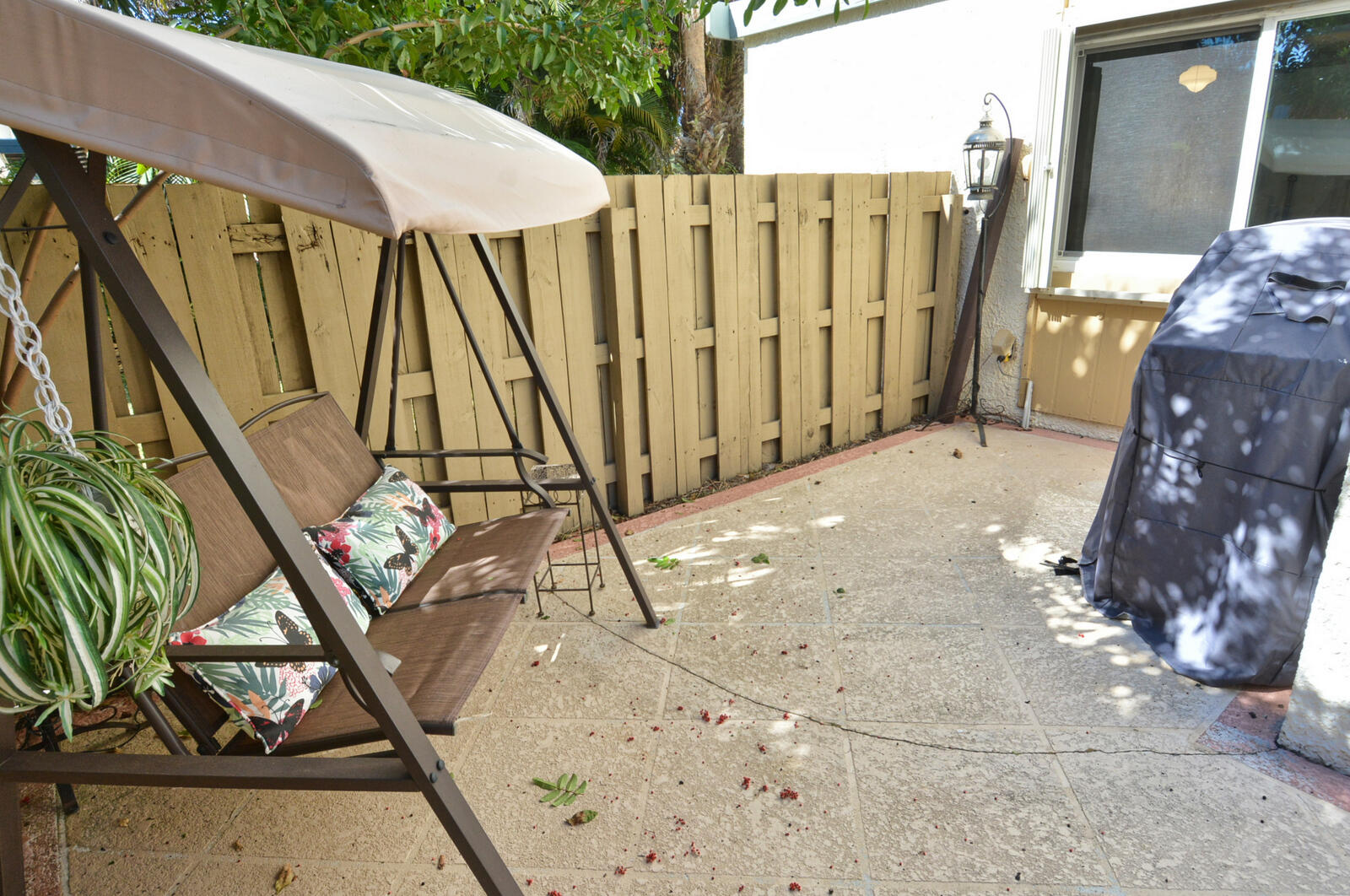 BEACON 21 CONDO - Residential