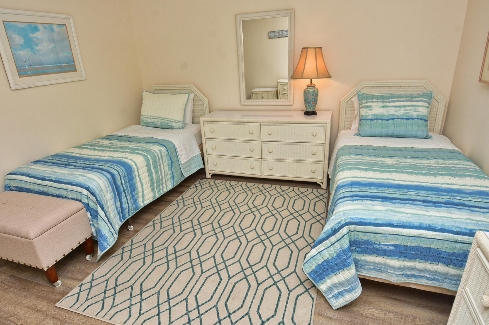 BEACON 21 CONDO - Residential