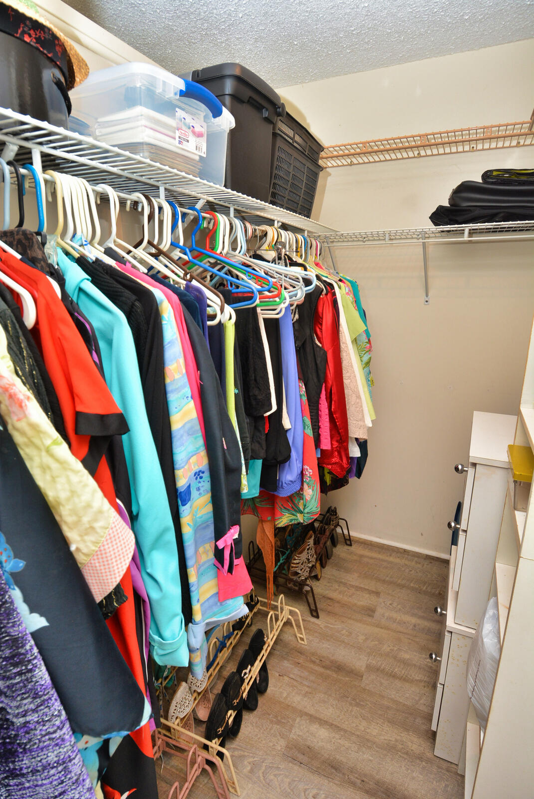 BEACON 21 CONDO - Residential