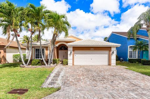 4797 NW 7th Place Deerfield Beach FL 33442