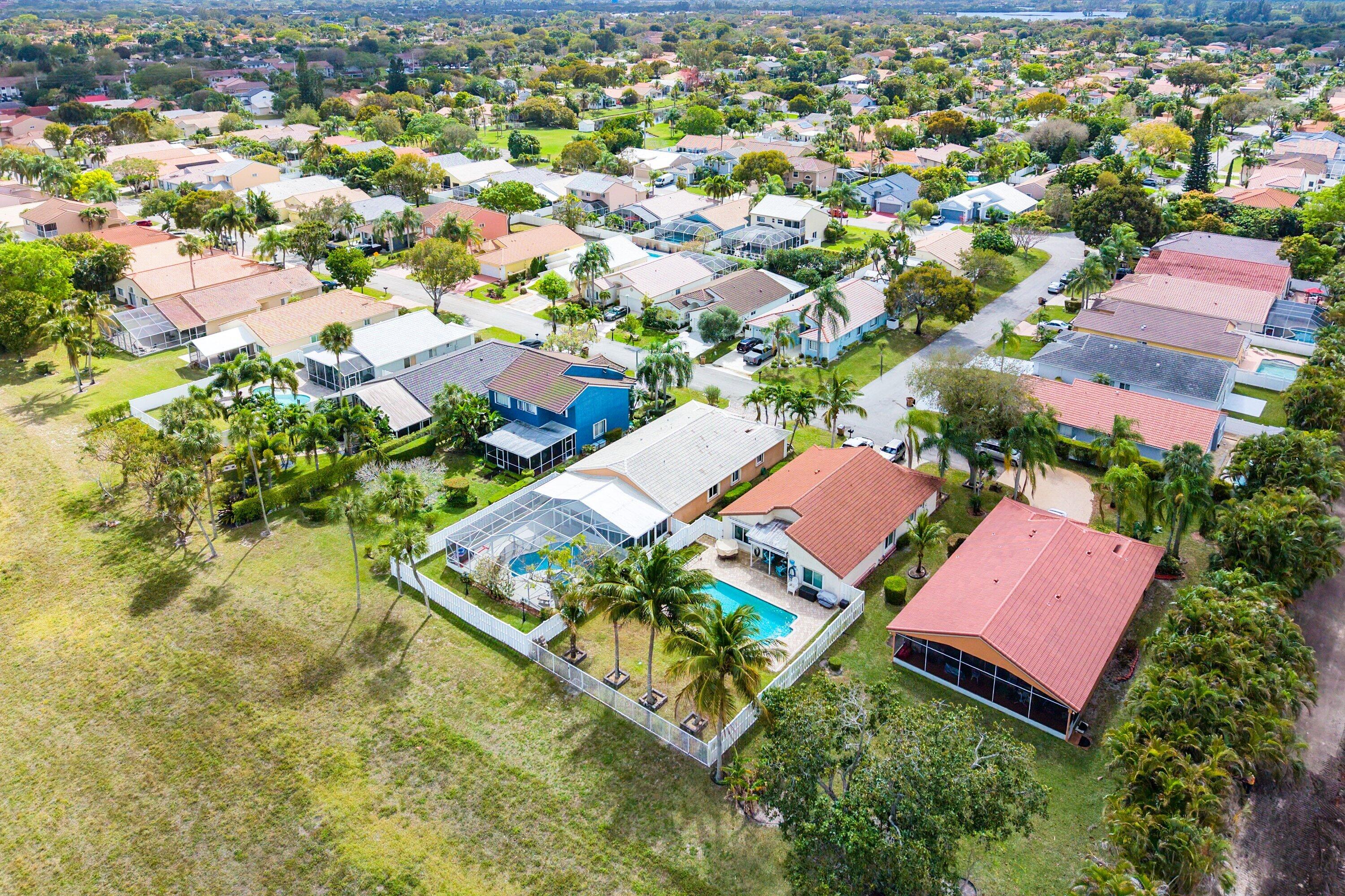 COQUINA LAKES - Residential