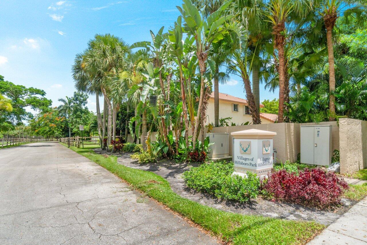 COQUINA LAKES - Residential