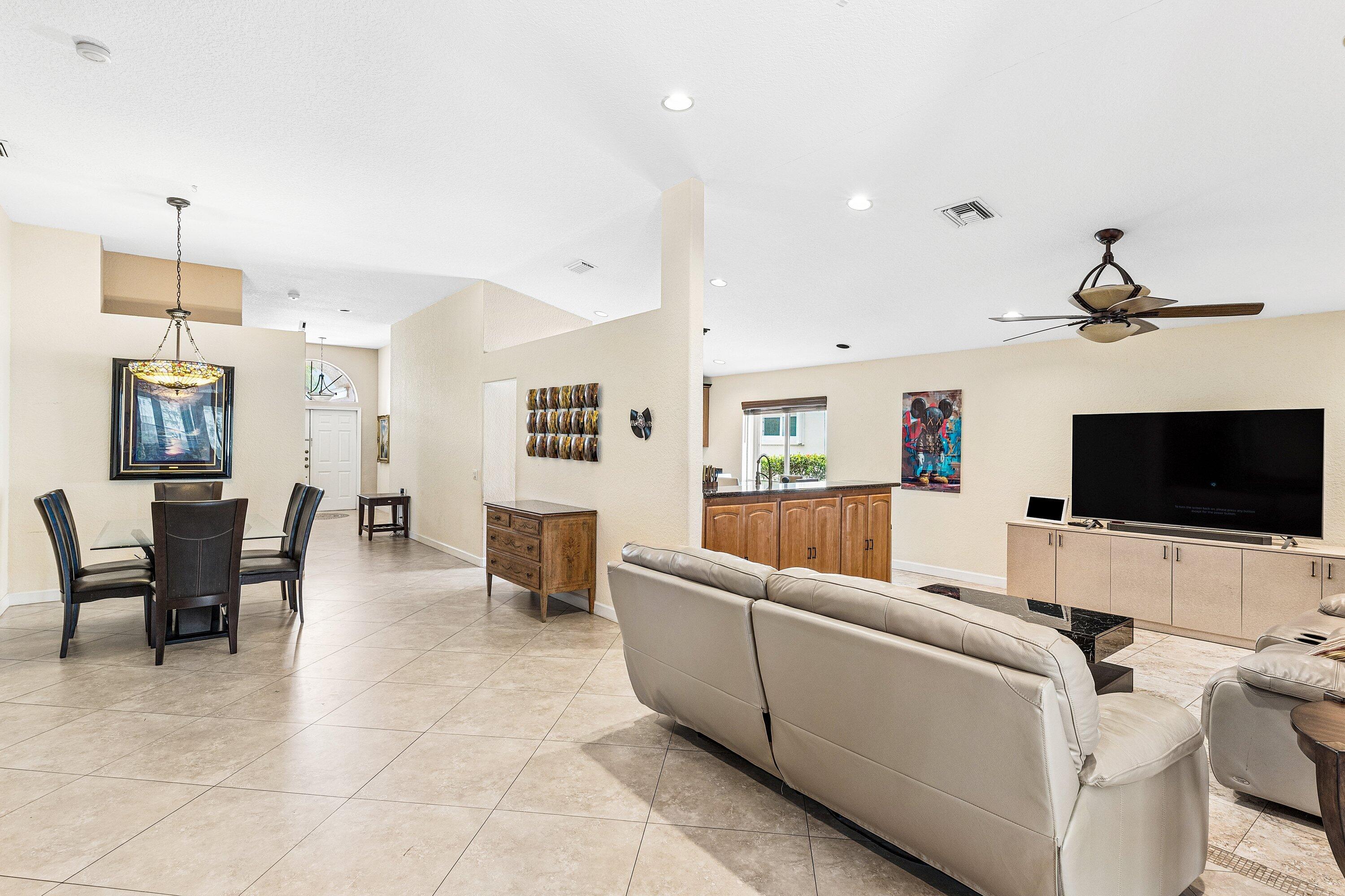 COQUINA LAKES - Residential