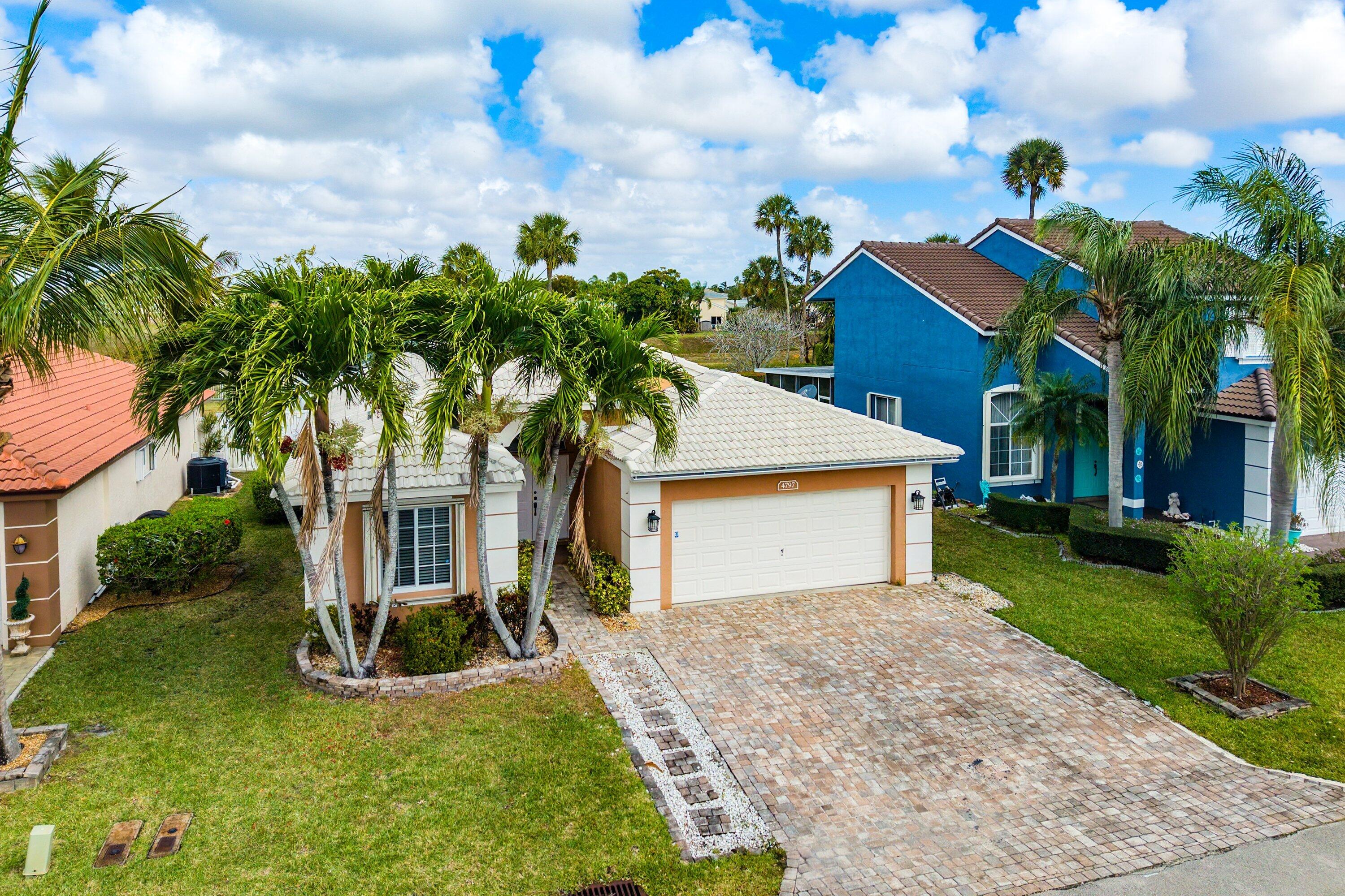 COQUINA LAKES - Residential