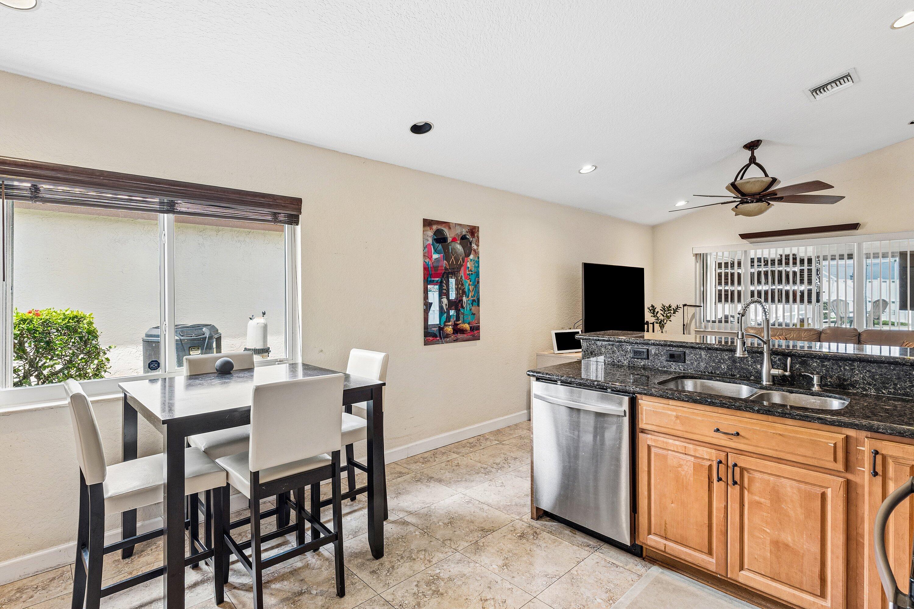 COQUINA LAKES - Residential