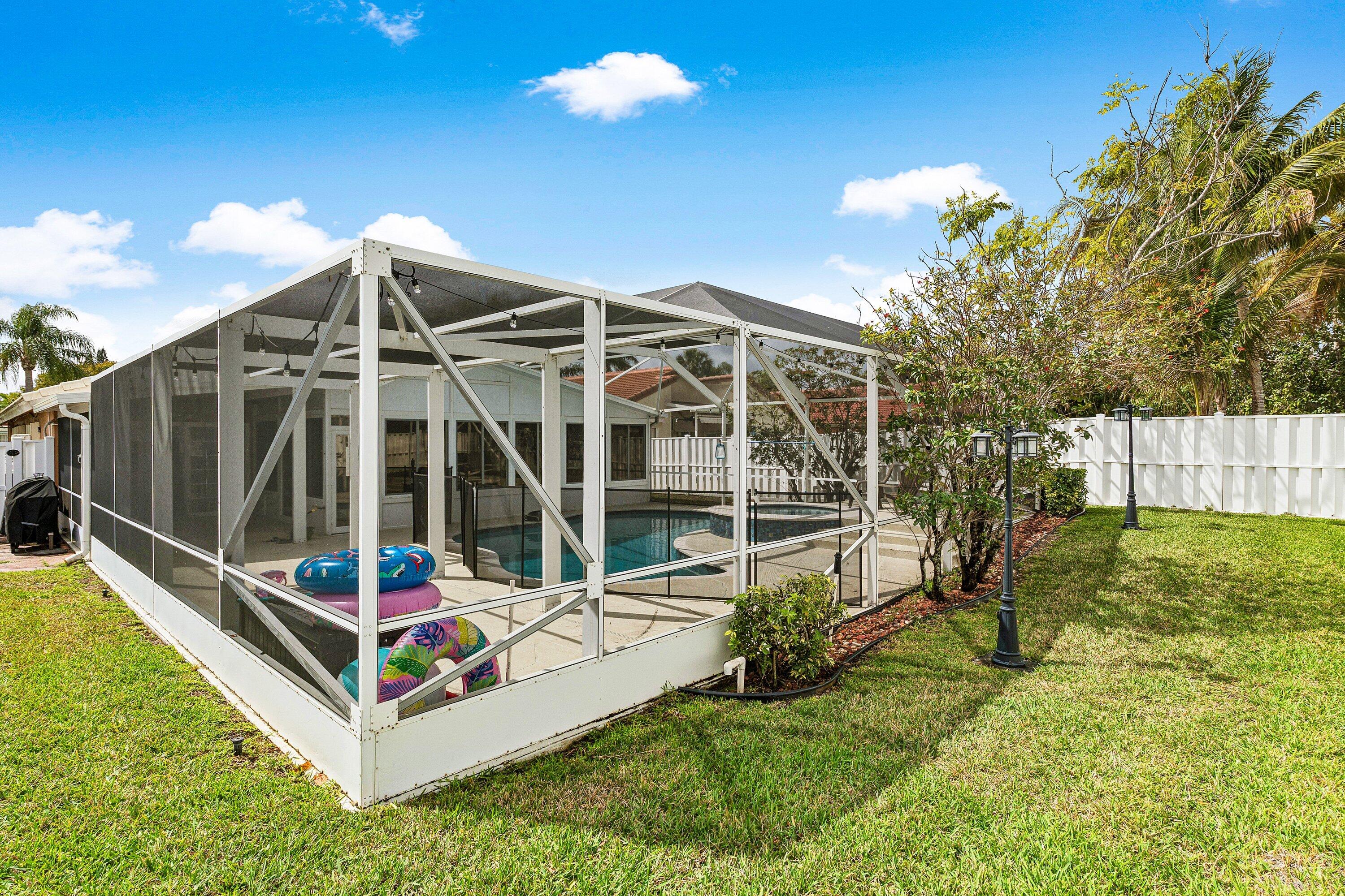 COQUINA LAKES - Residential