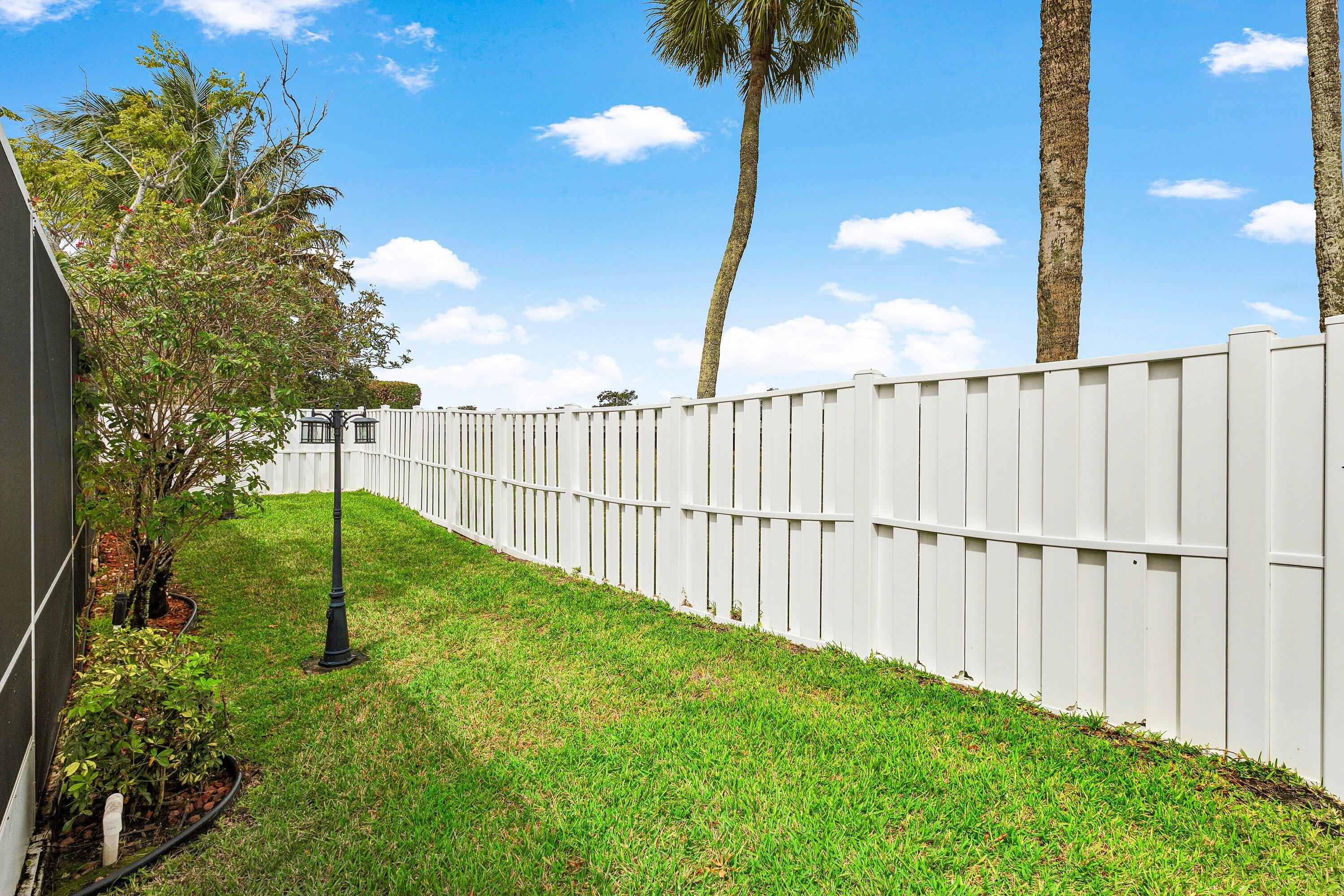 COQUINA LAKES - Residential