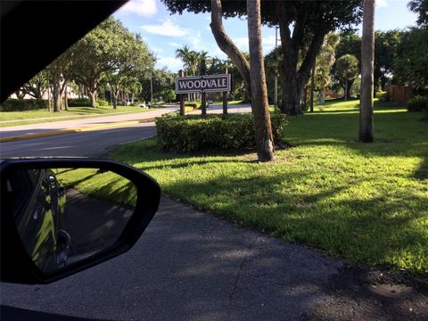 A home in Davie