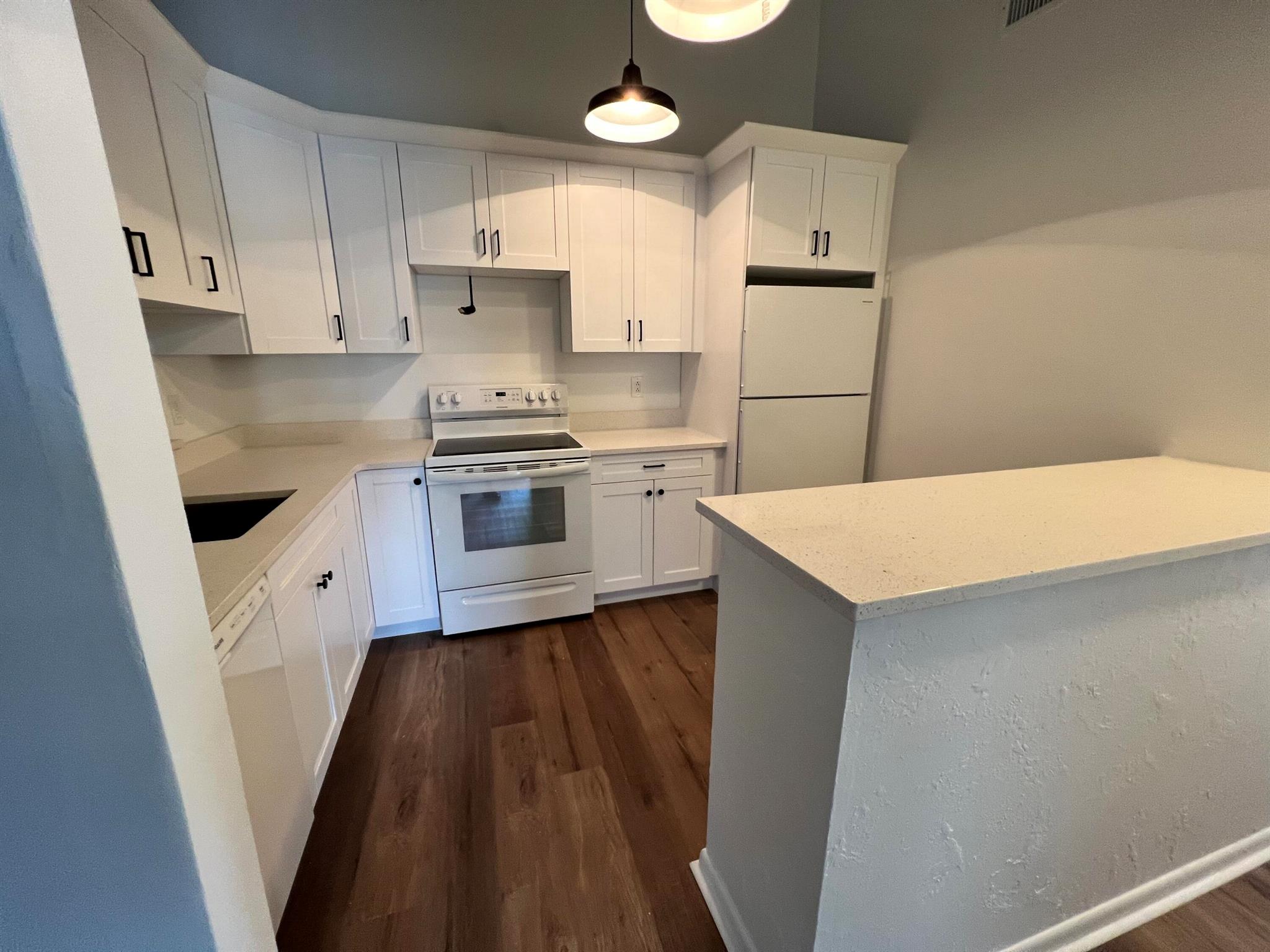 View photos, virtual tours, details... 6257 Chasewood Drive F