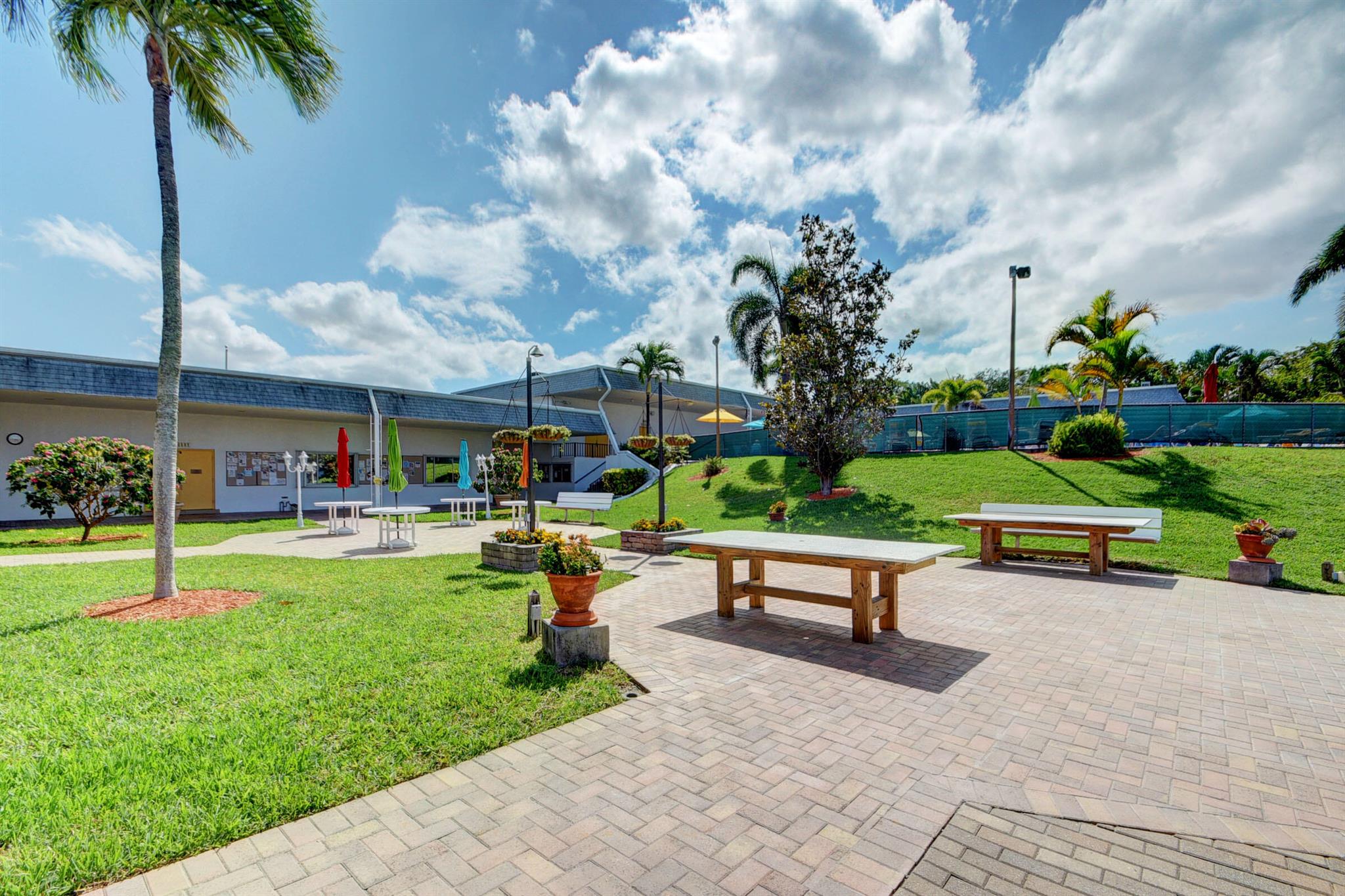 MURRY HILLS APT BLDG CONDO - Residential