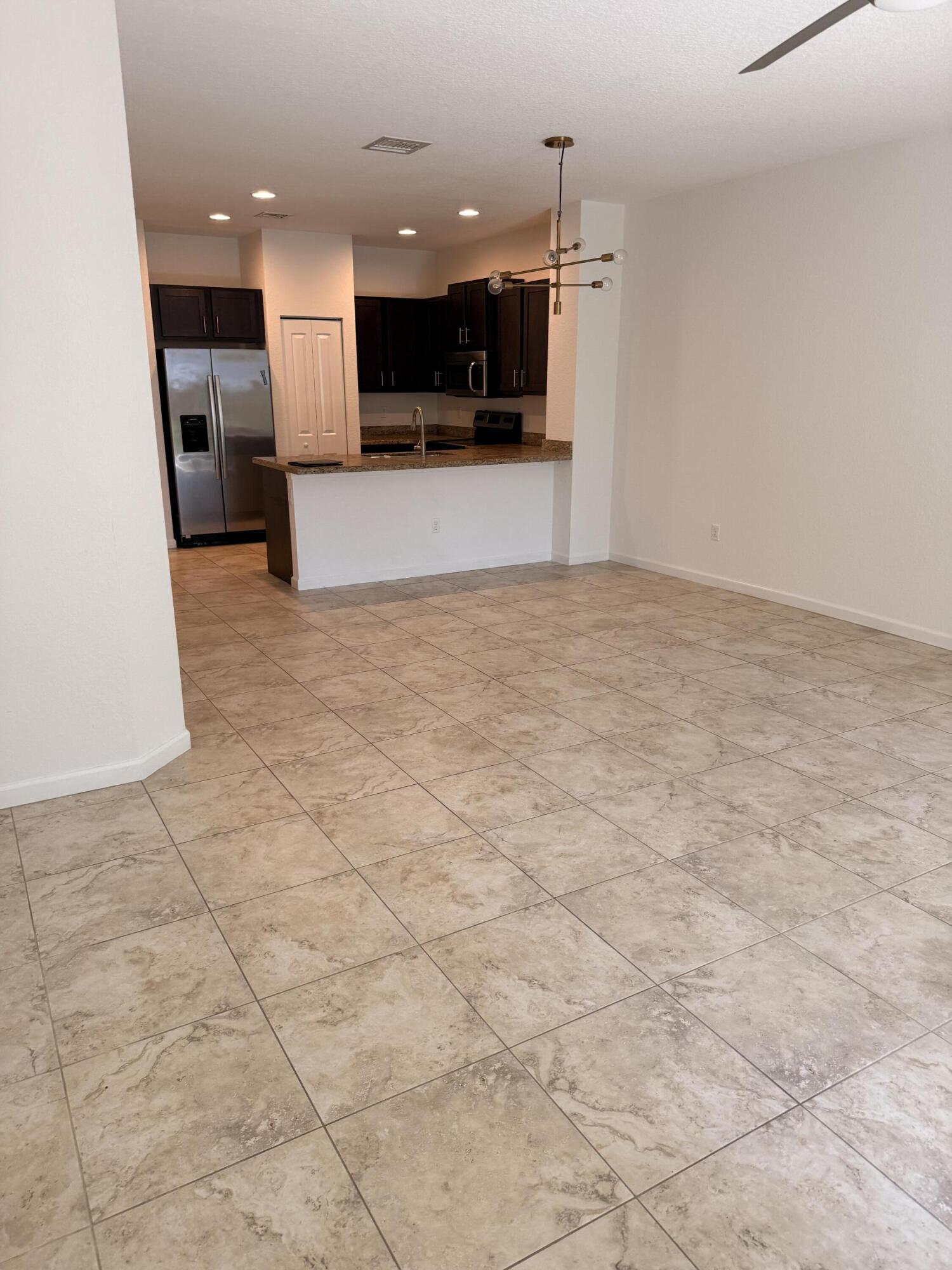 358 SE 1st Way