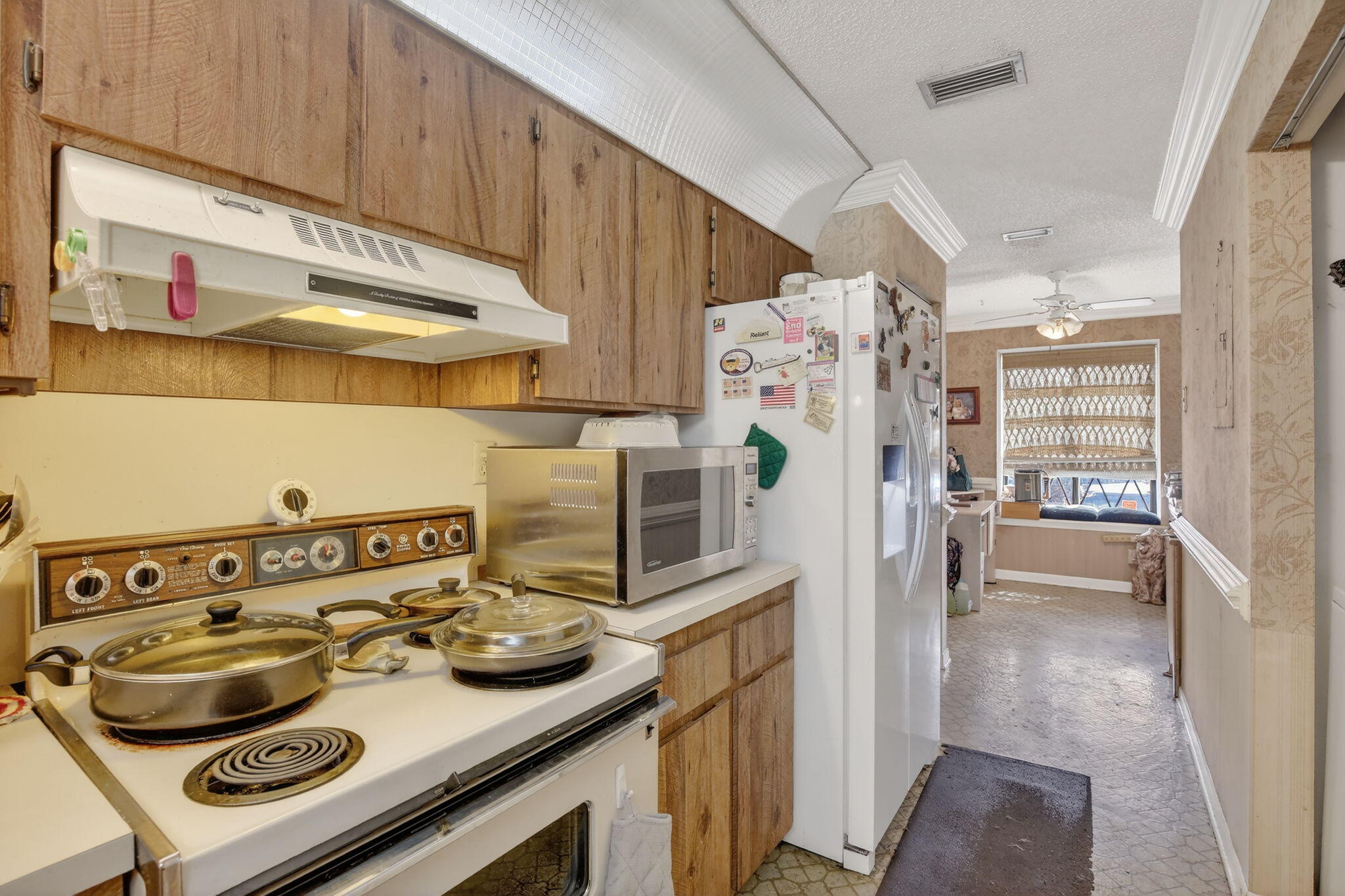 SPRINGTREE LAKES - Residential