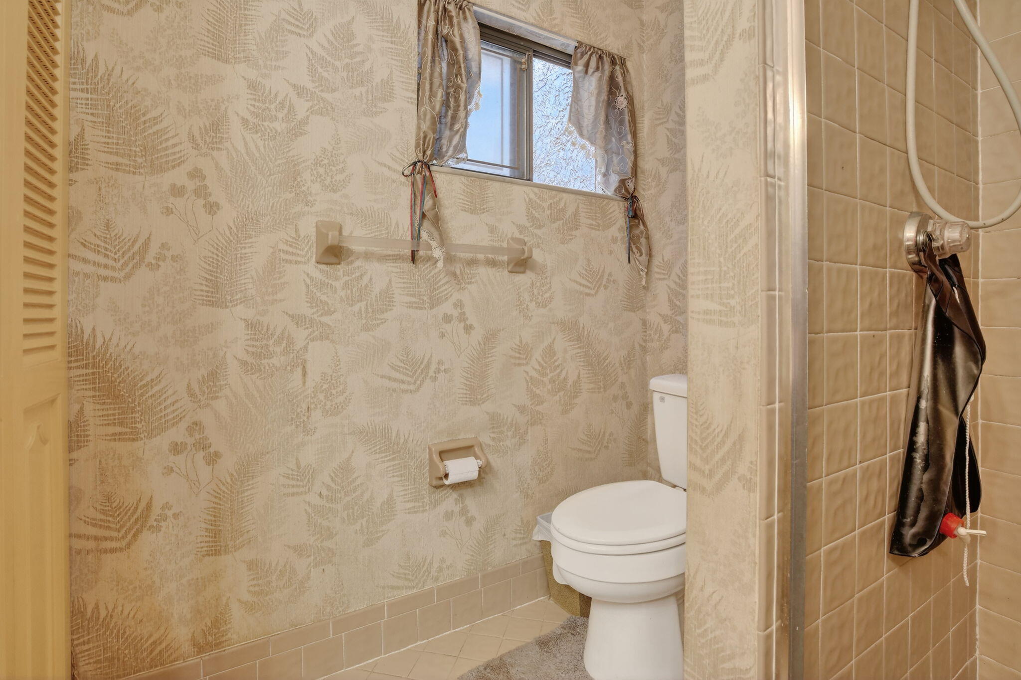 SPRINGTREE LAKES - Residential