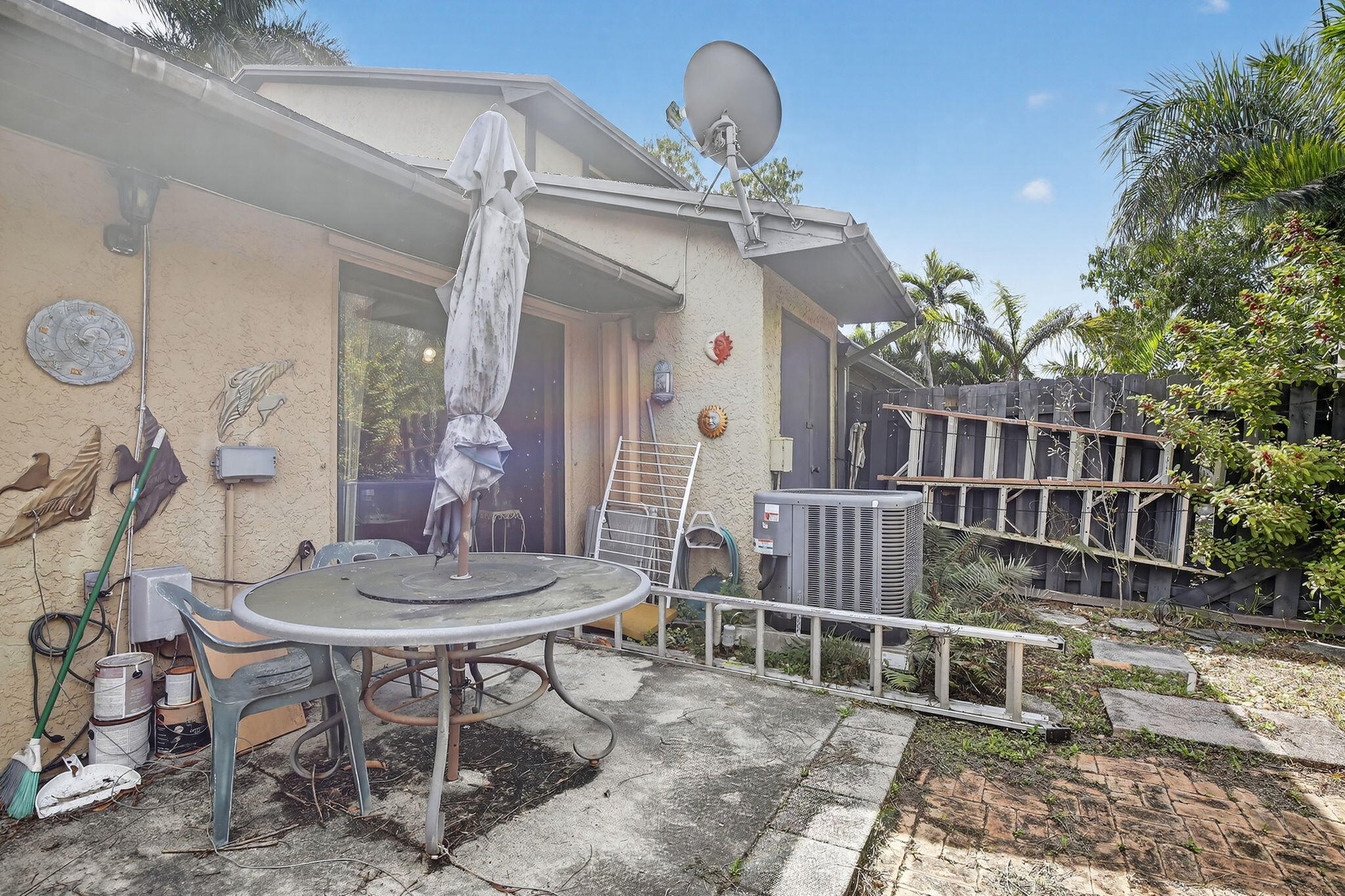 SPRINGTREE LAKES - Residential