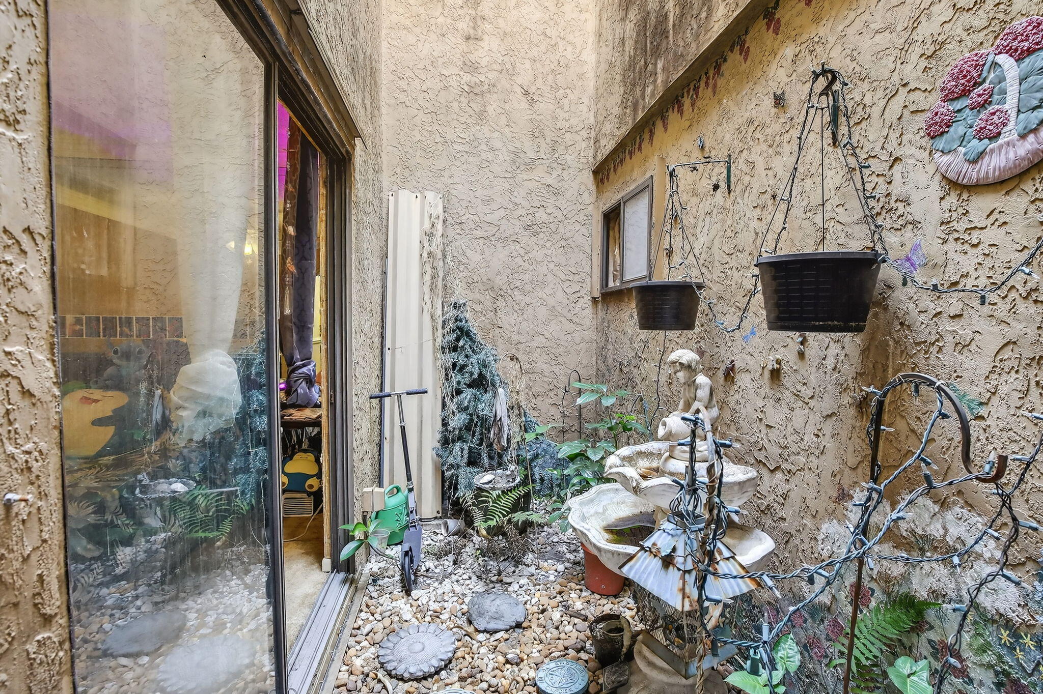 SPRINGTREE LAKES - Residential